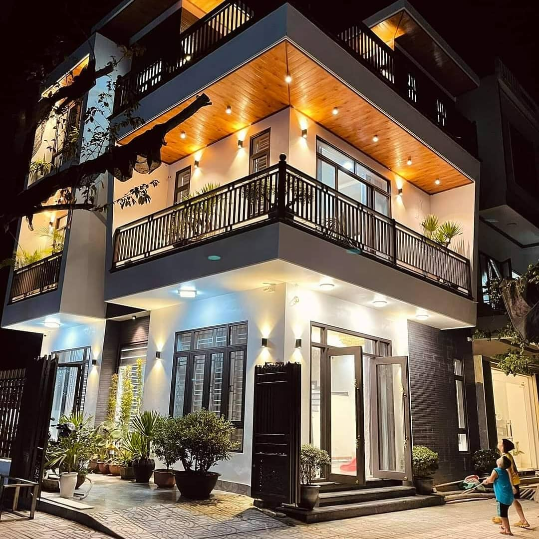 NHÀ PHỐ